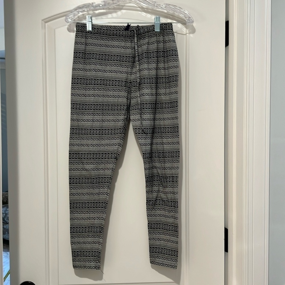 Srishti Aztec Printed Leggings Size S Black Gray